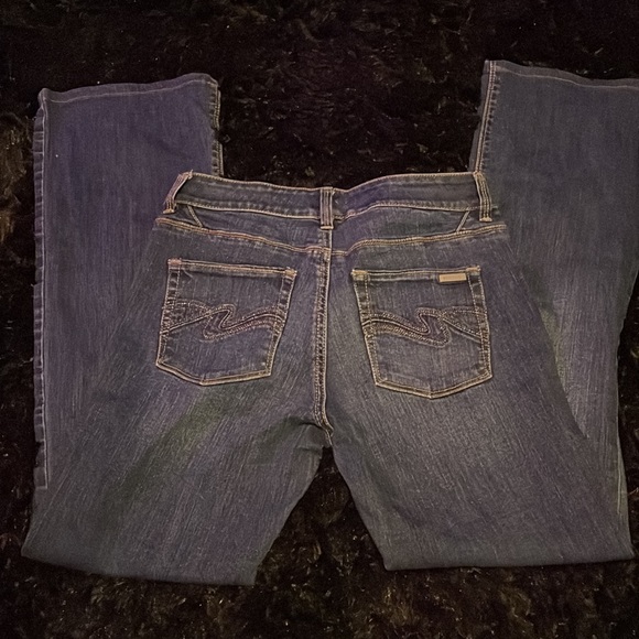 White House Black Market Boot Leg Jeans - Picture 3 of 5